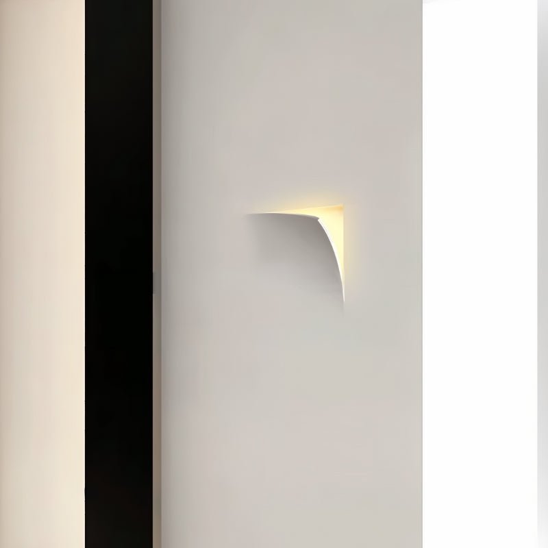Corvix Trimless Wall Light