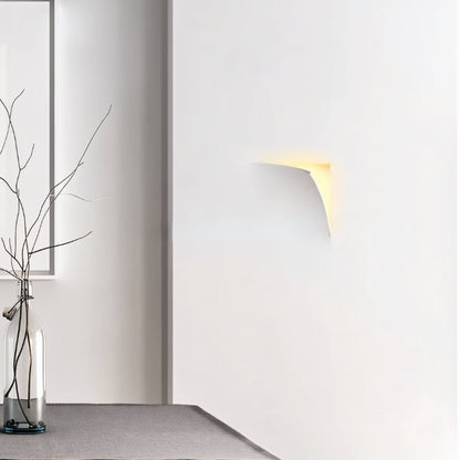 Corvix Trimless Wall Light