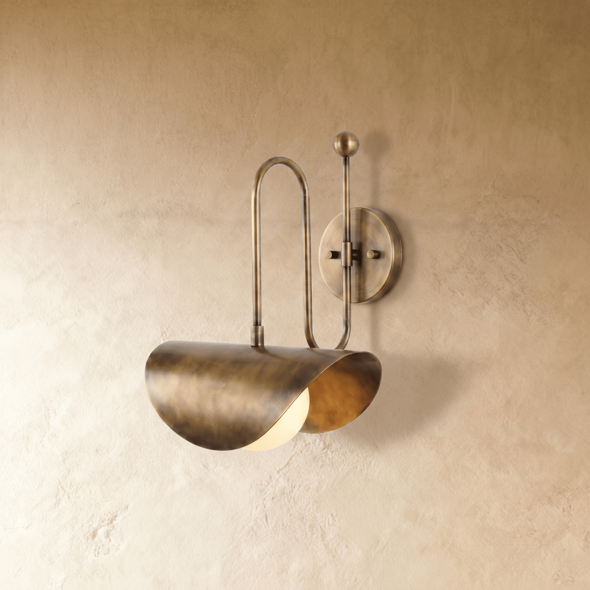 Cressa Wall Lamp