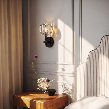 Cristo Wall Lamp
