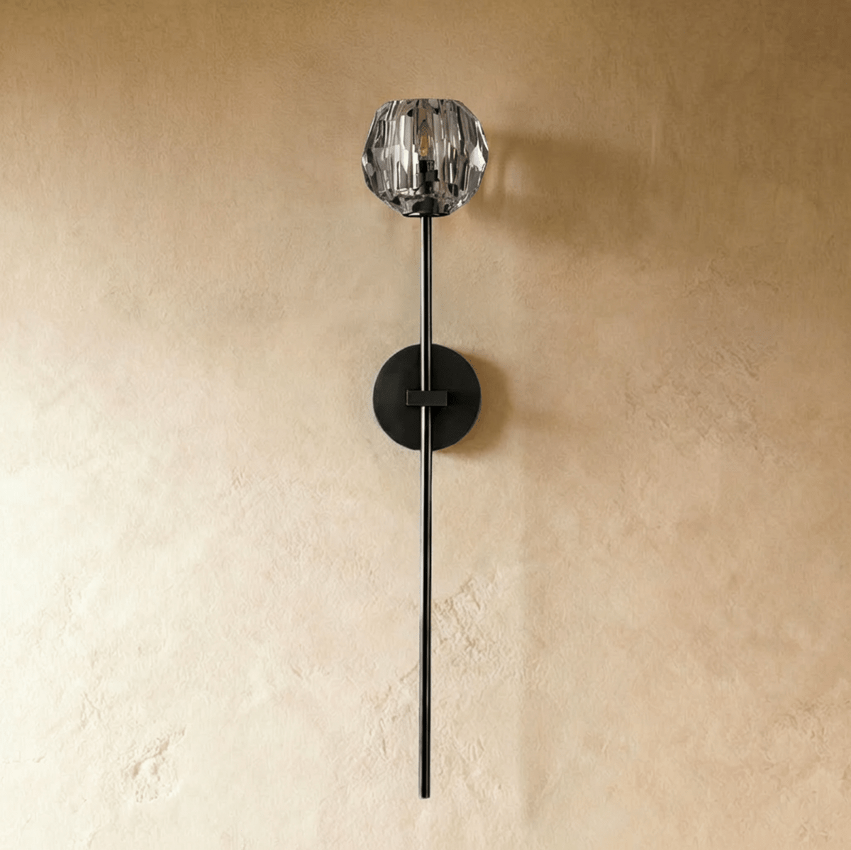 Cristo Wall Lamp