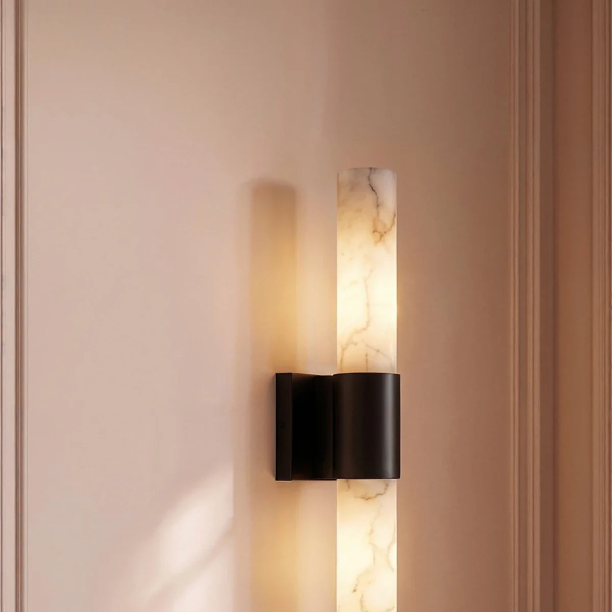 Cutar Alabaster Wall Sconce