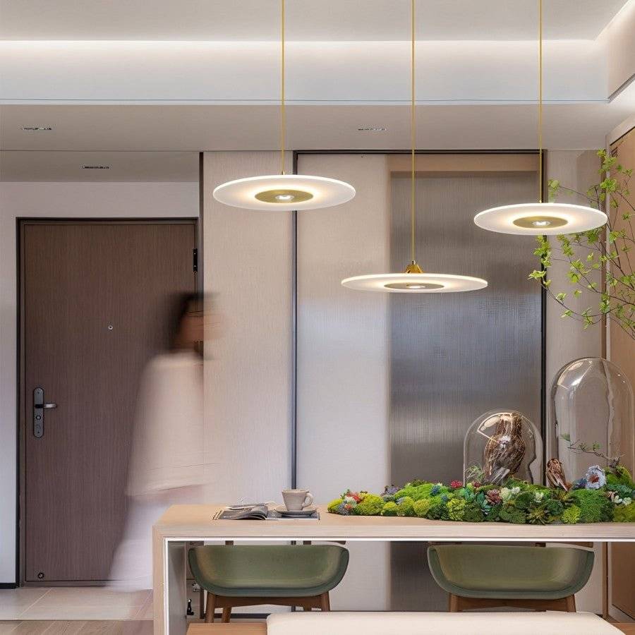 Diskos Pendant Light