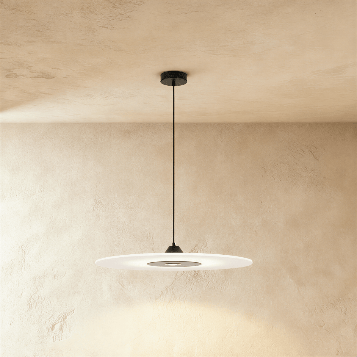 Diskos Pendant Light