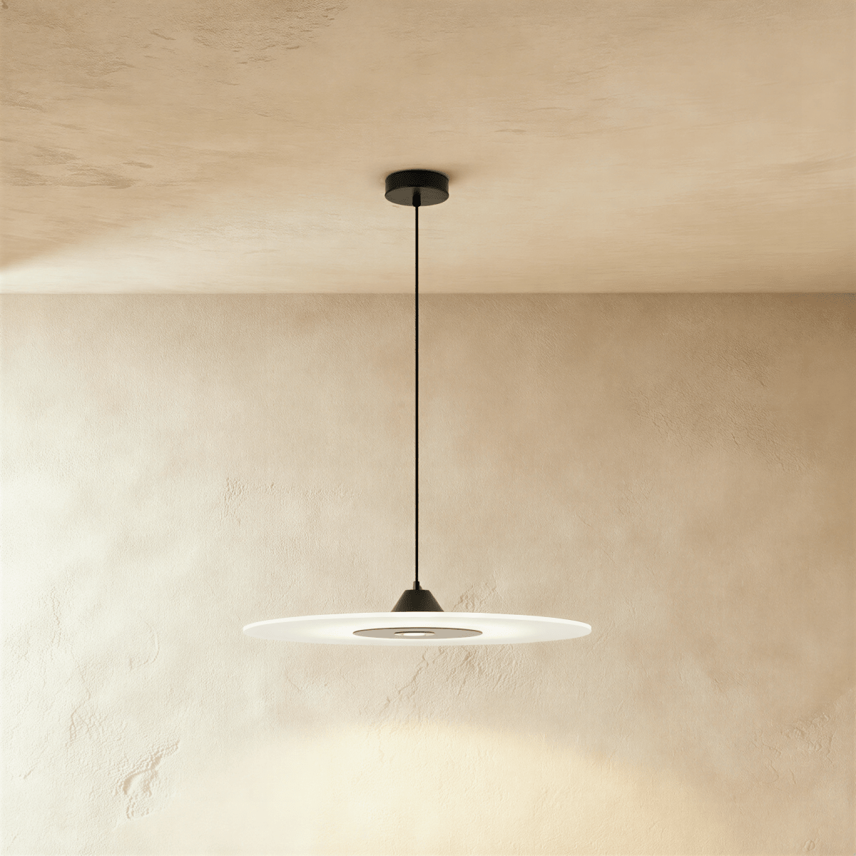 Diskos Pendant Light