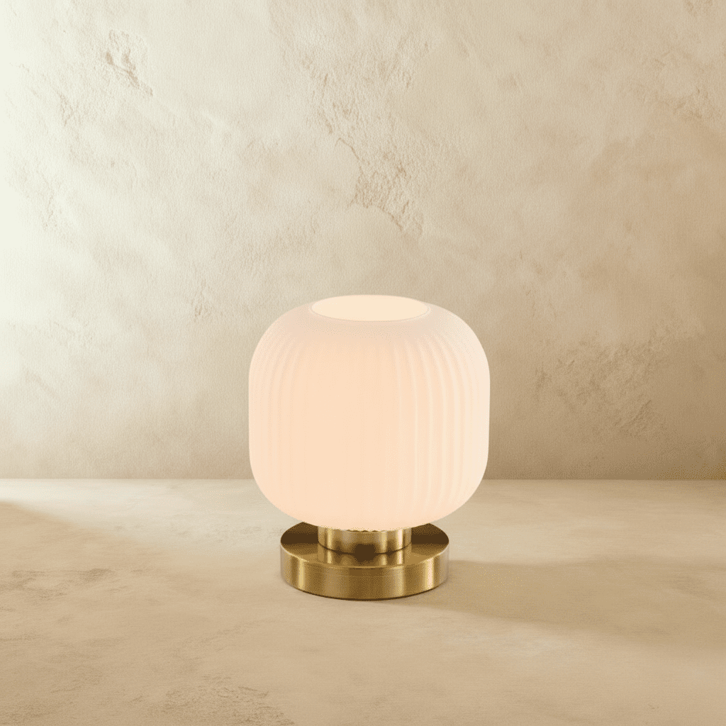 Eclat Table Lamp