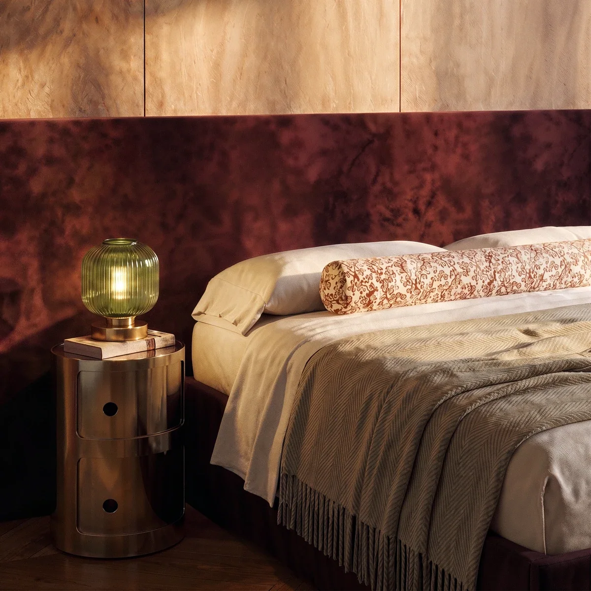 Eclat Table Lamp