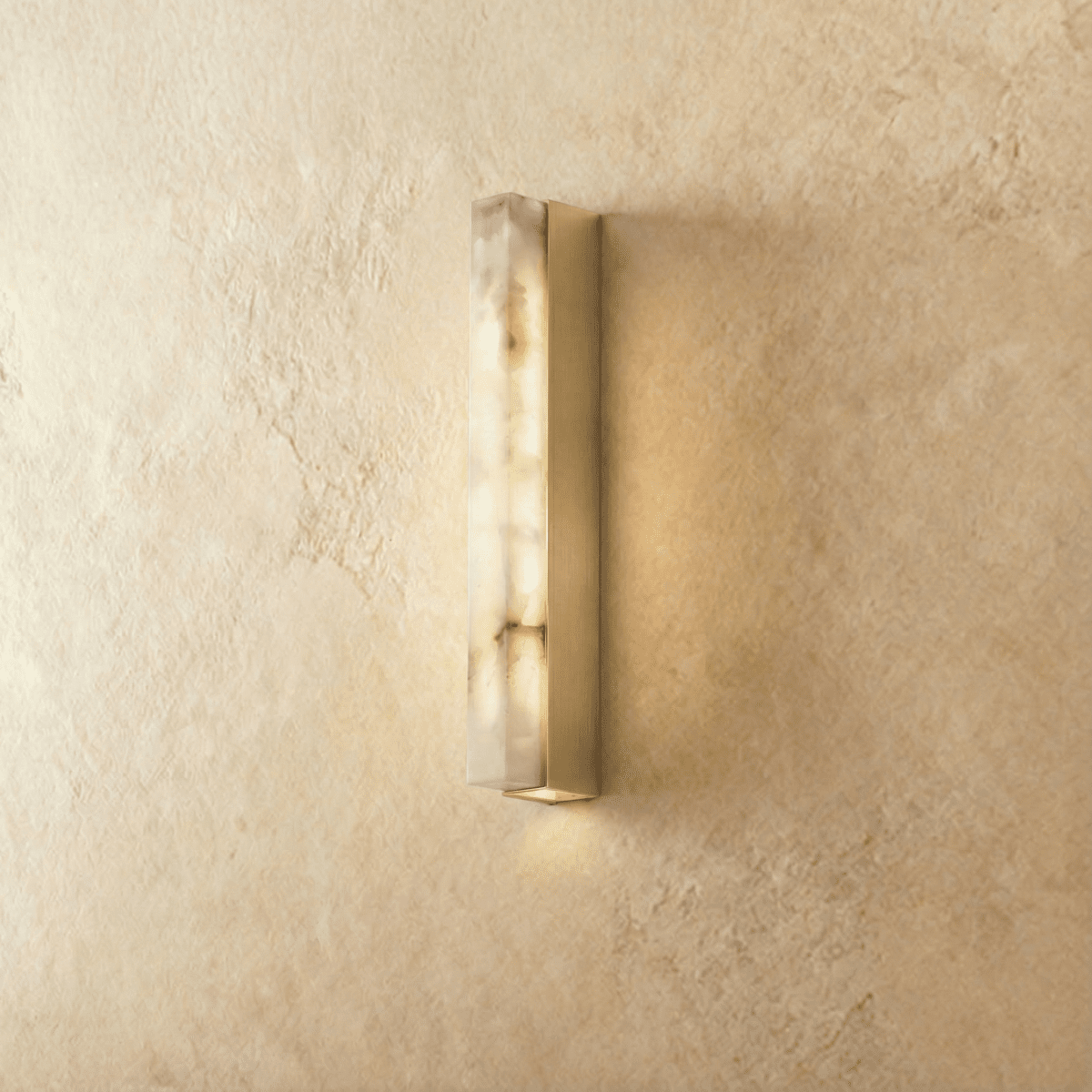 Eclate Alabaster Wall Lamp