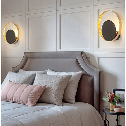 Eclipse Wall Lamp