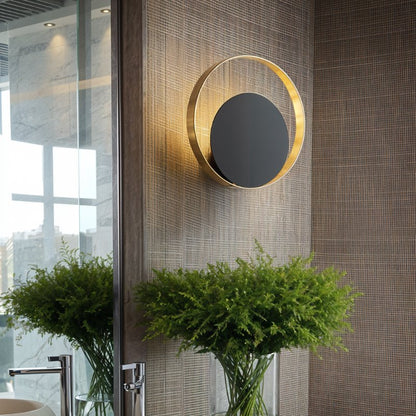 Eclipse Wall Lamp
