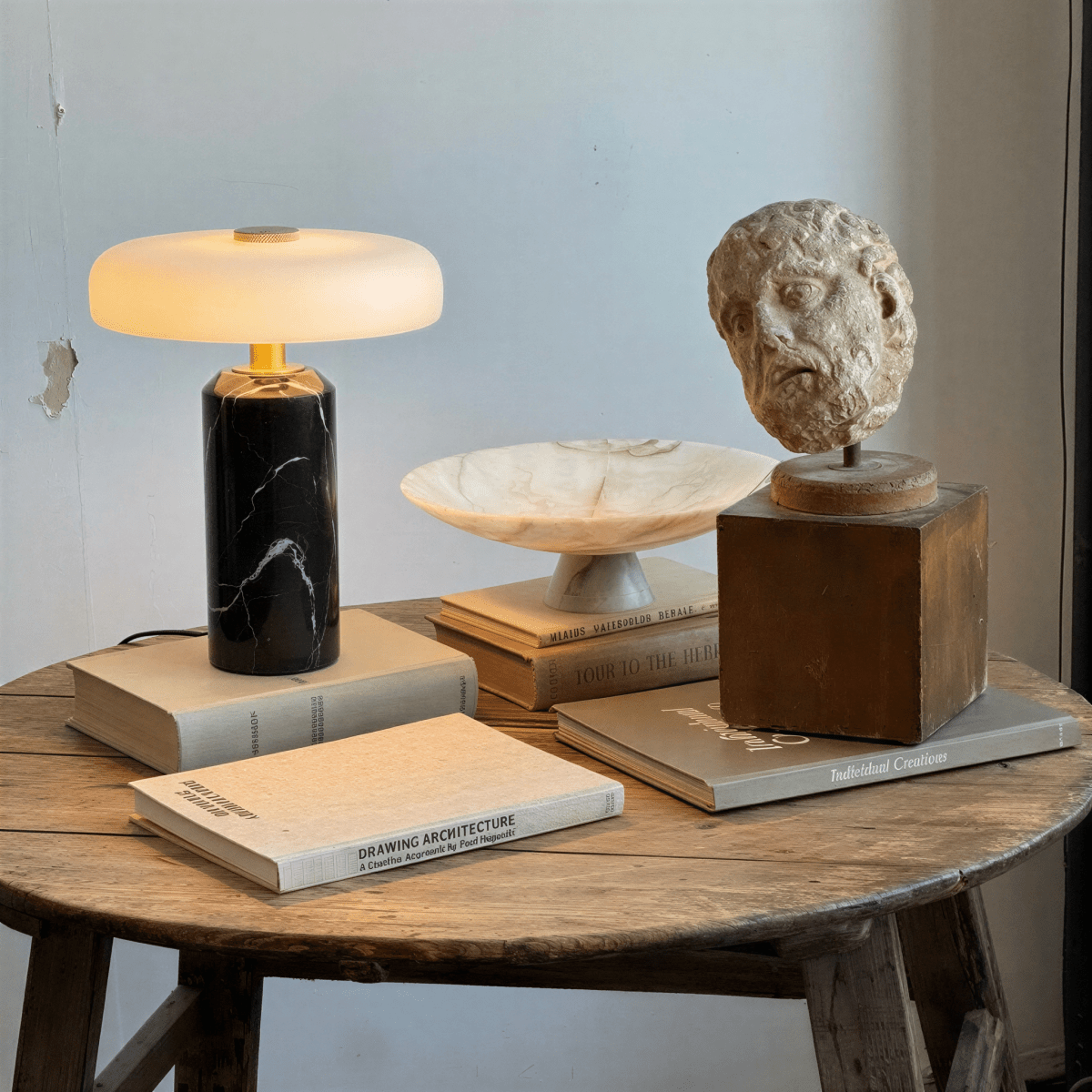 Elio Table Lamp