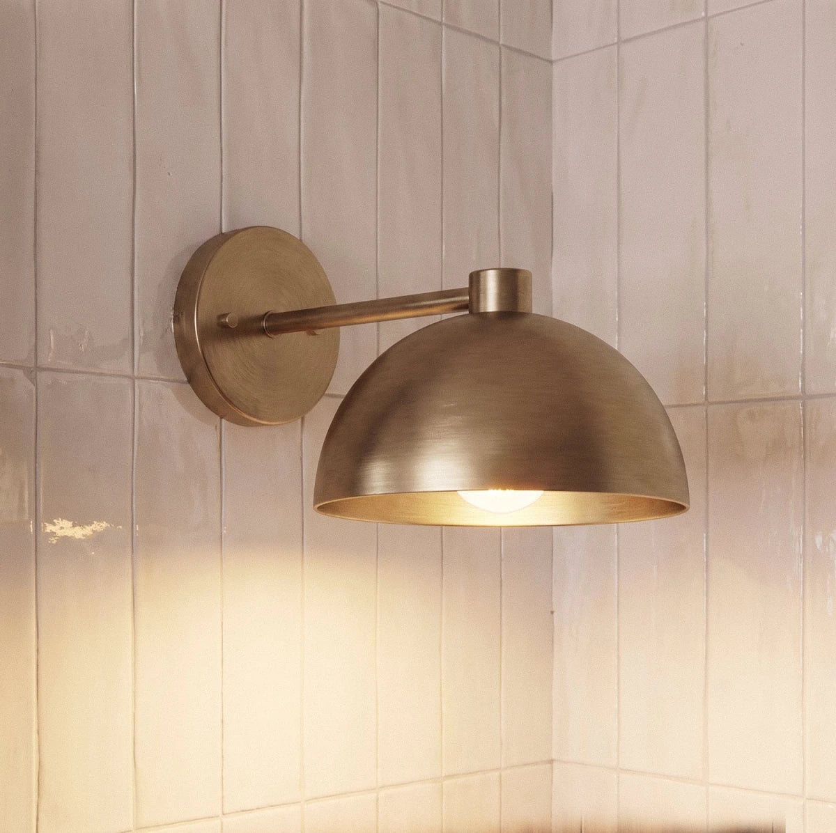 Eloria Wall Lamp