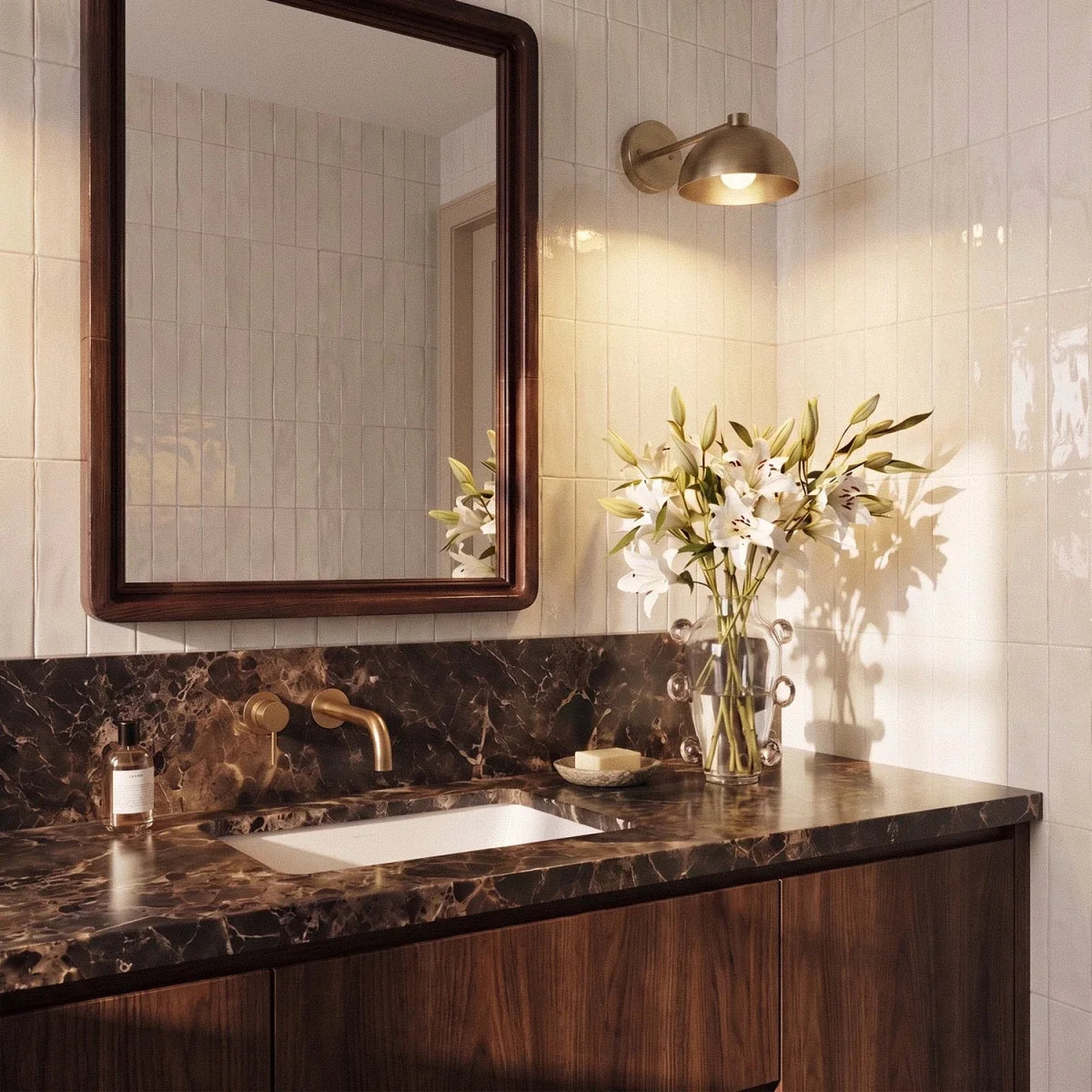 Eloria Wall Lamp