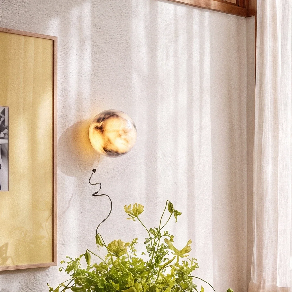 Elune Wall Lamp