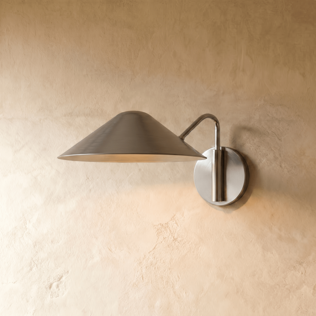 Elvane Wall Lamp