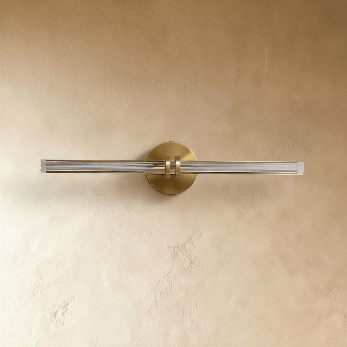 Elvar Wall Lamp