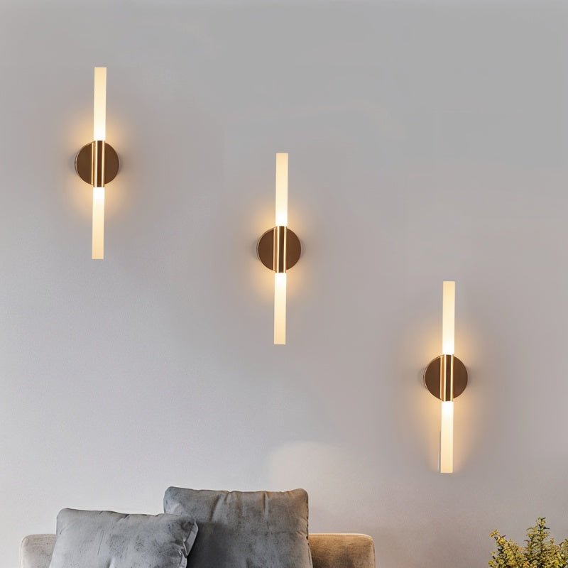 Ena Wall Lamp