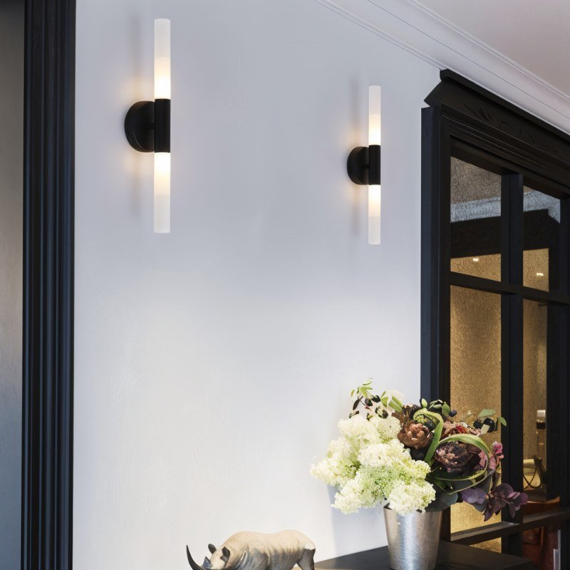Ena Wall Lamp