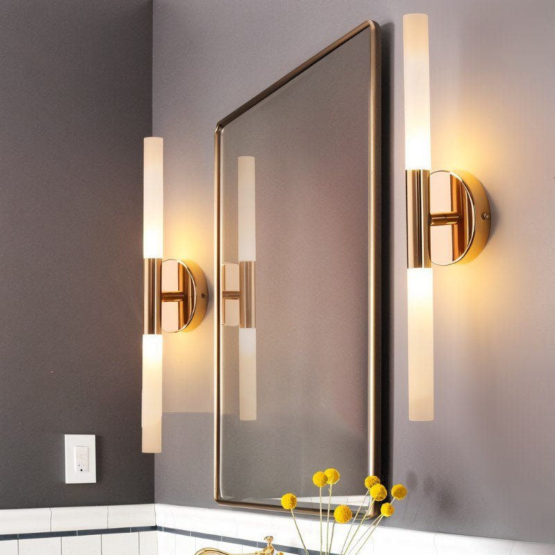 Ena Wall Lamp
