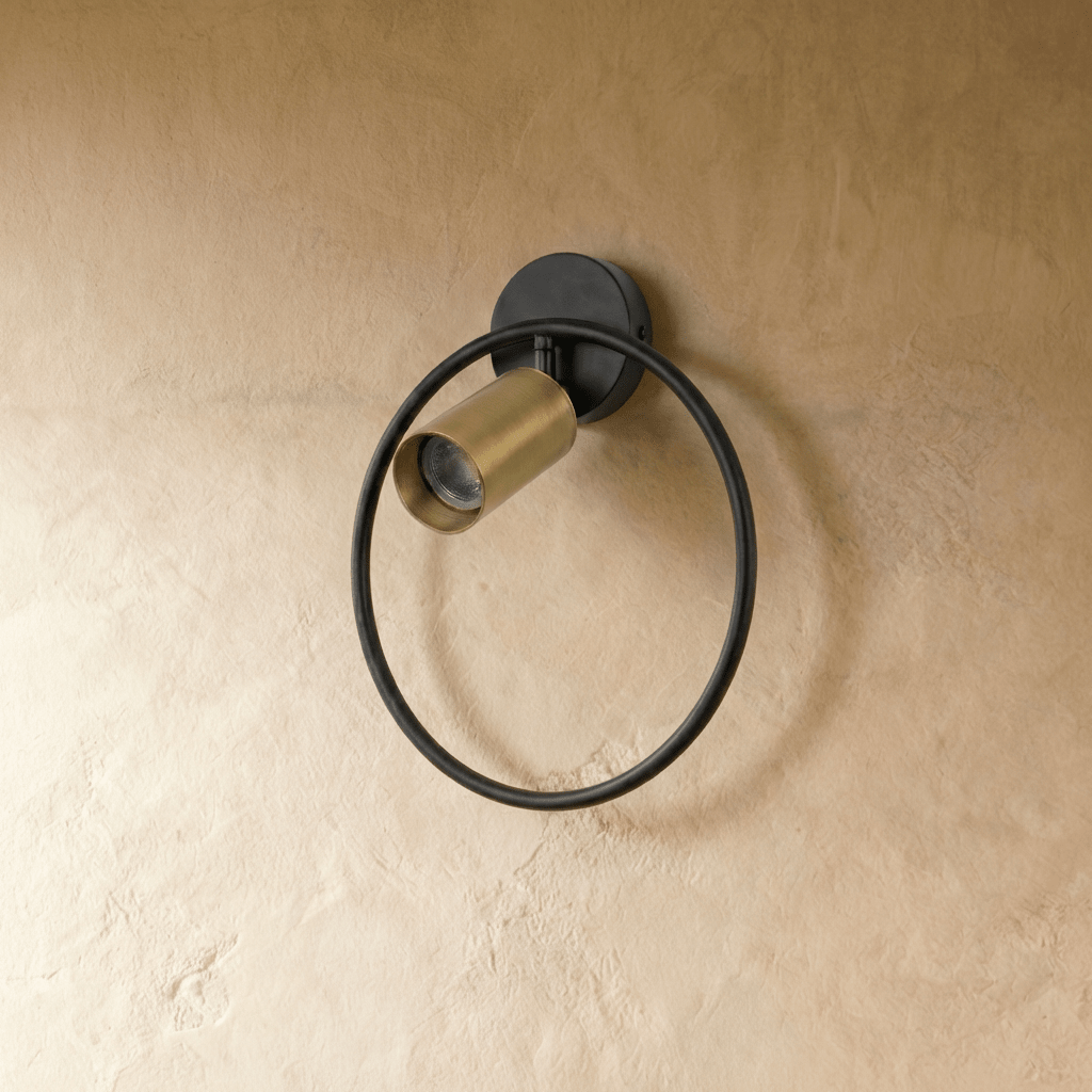 Eryx Wall Lamp