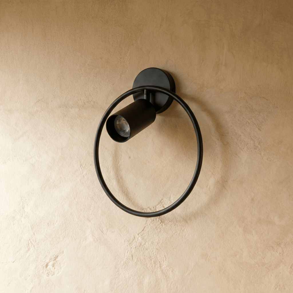 Eryx Wall Lamp