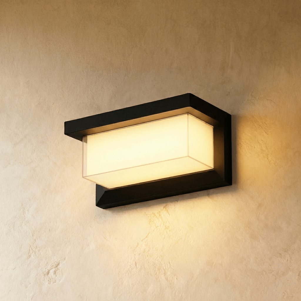 Esmond Outdoor Wall Lamp