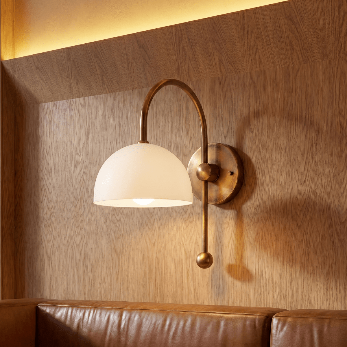 Evera Wall Lamp