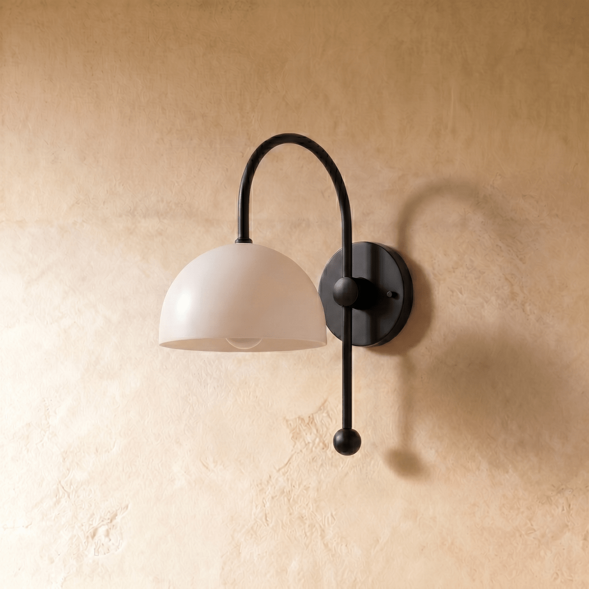 Evera Wall Lamp