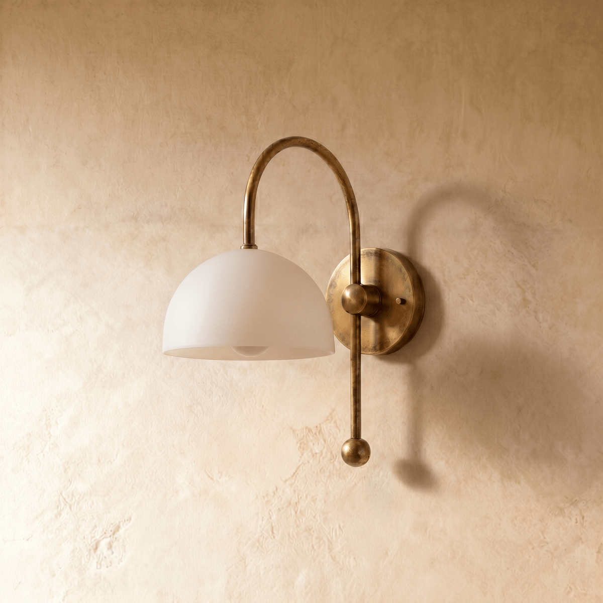 Evera Wall Lamp