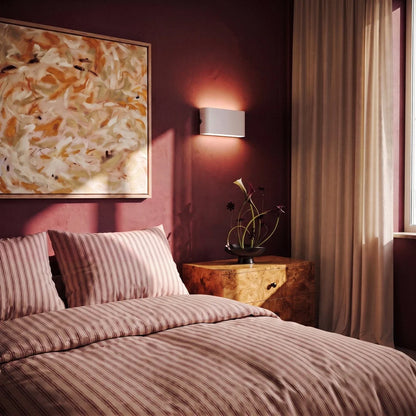 Femi Wall Lamp