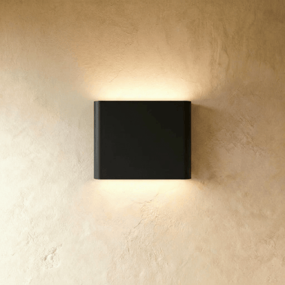 Femi Wall Lamp