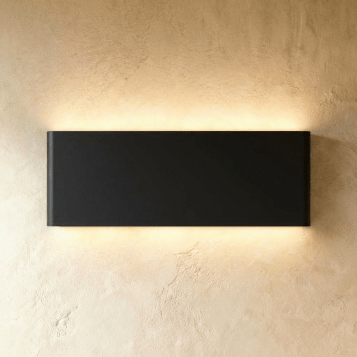 Femi Wall Lamp