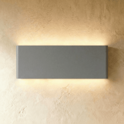 Femi Wall Lamp