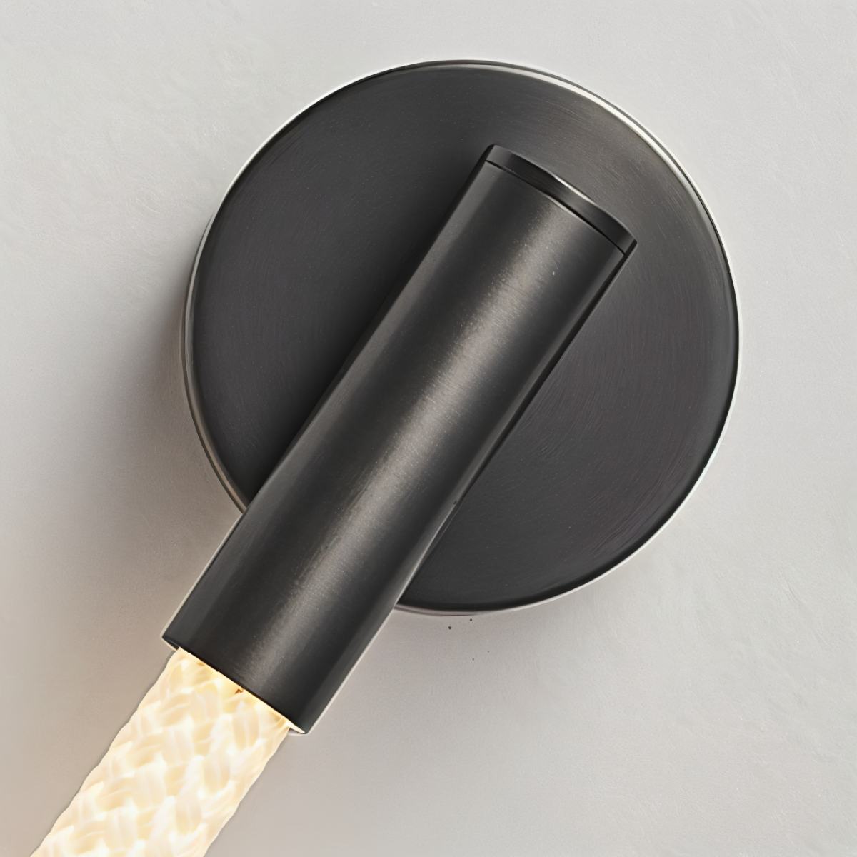 Filo Wall Lamp
