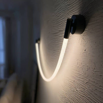 Filo Wall Lamp