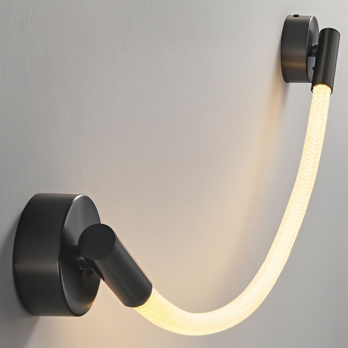 Filo Wall Lamp