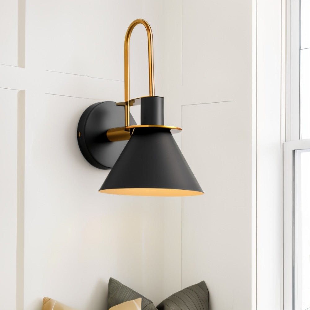 Flovia Wireless Wall Lamp