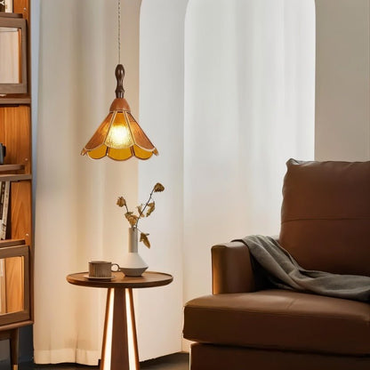 Fyon Pendant Light