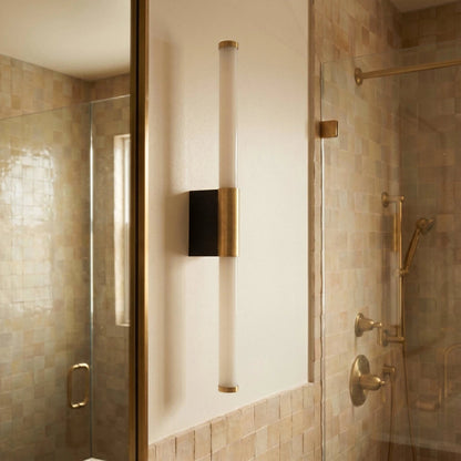 Fyzen Wall Lamp