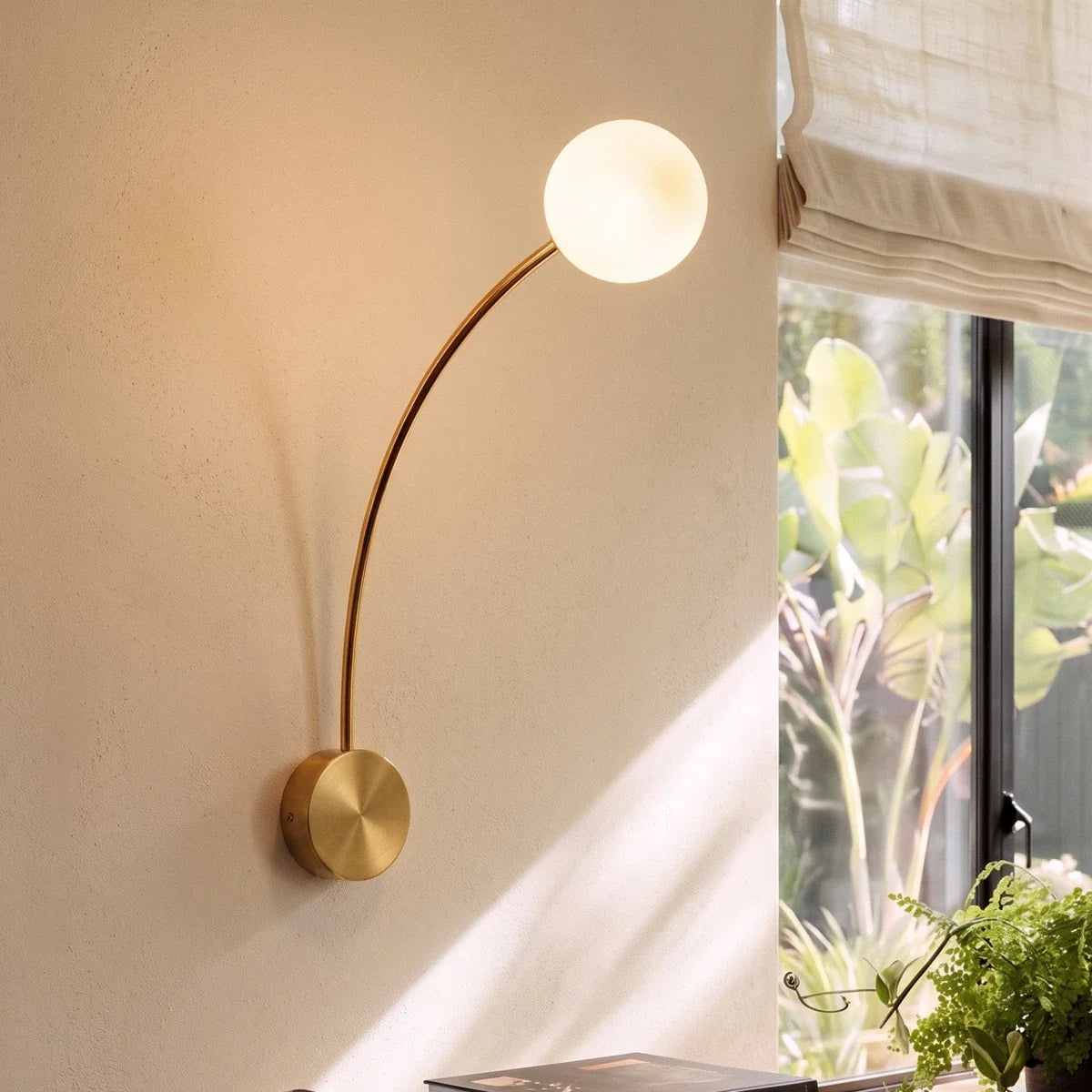 Glacxo Wall Lamp