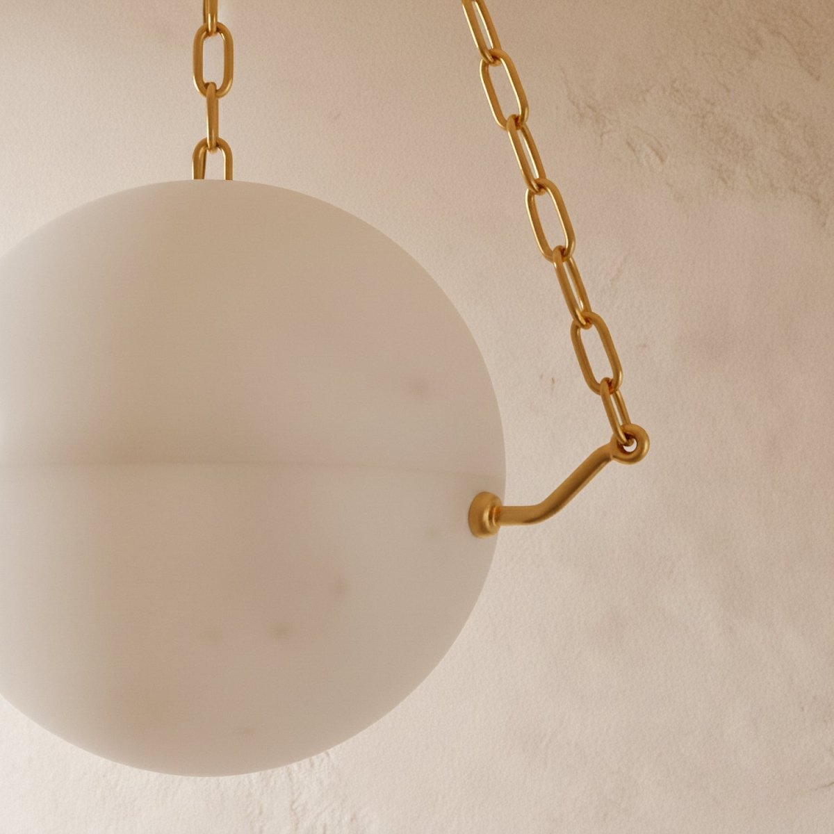 Globus Alabaster Pendant Light
