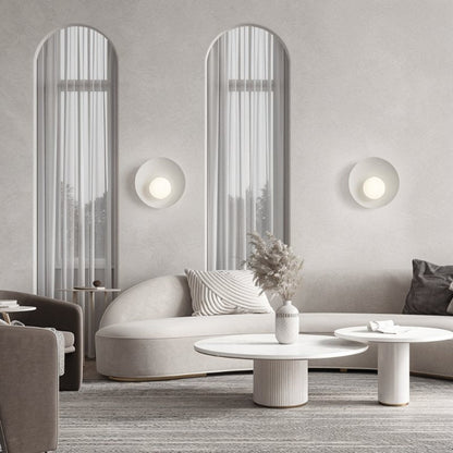 Griffin Wall Lamp