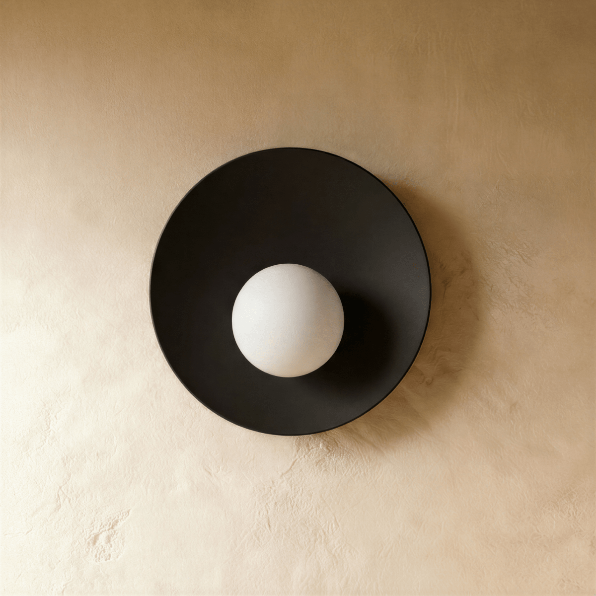 Griffin Wall Lamp