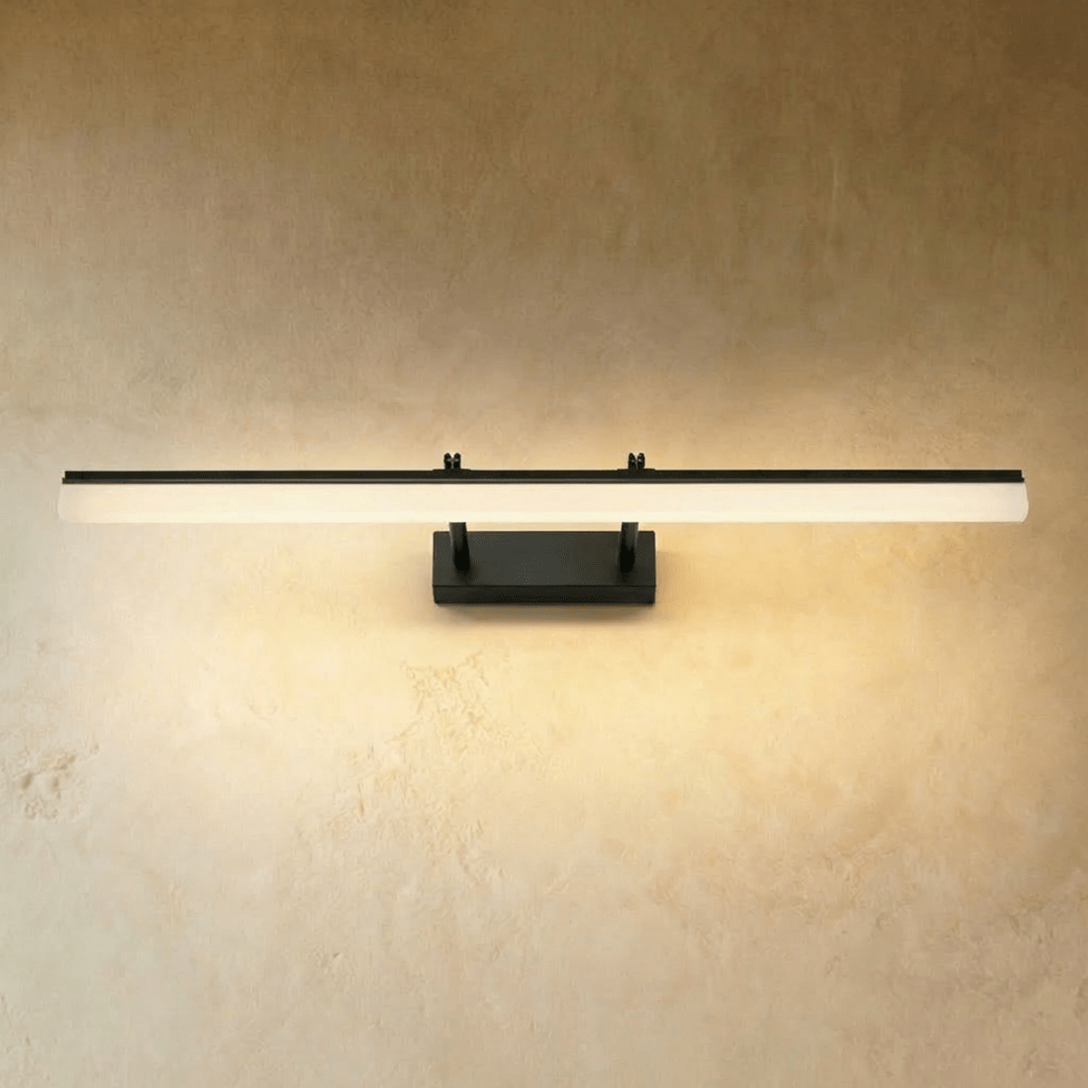 Gryllis Wall Lamp