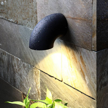 Hortus Outdoor Wall Lamp