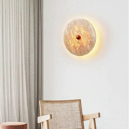 Illura Wall Lamp