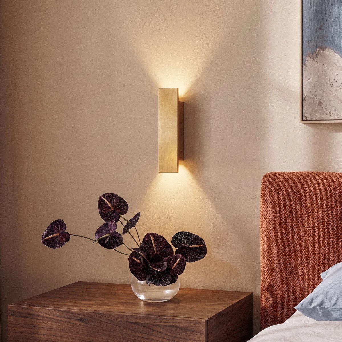 Indira Wall Lamp