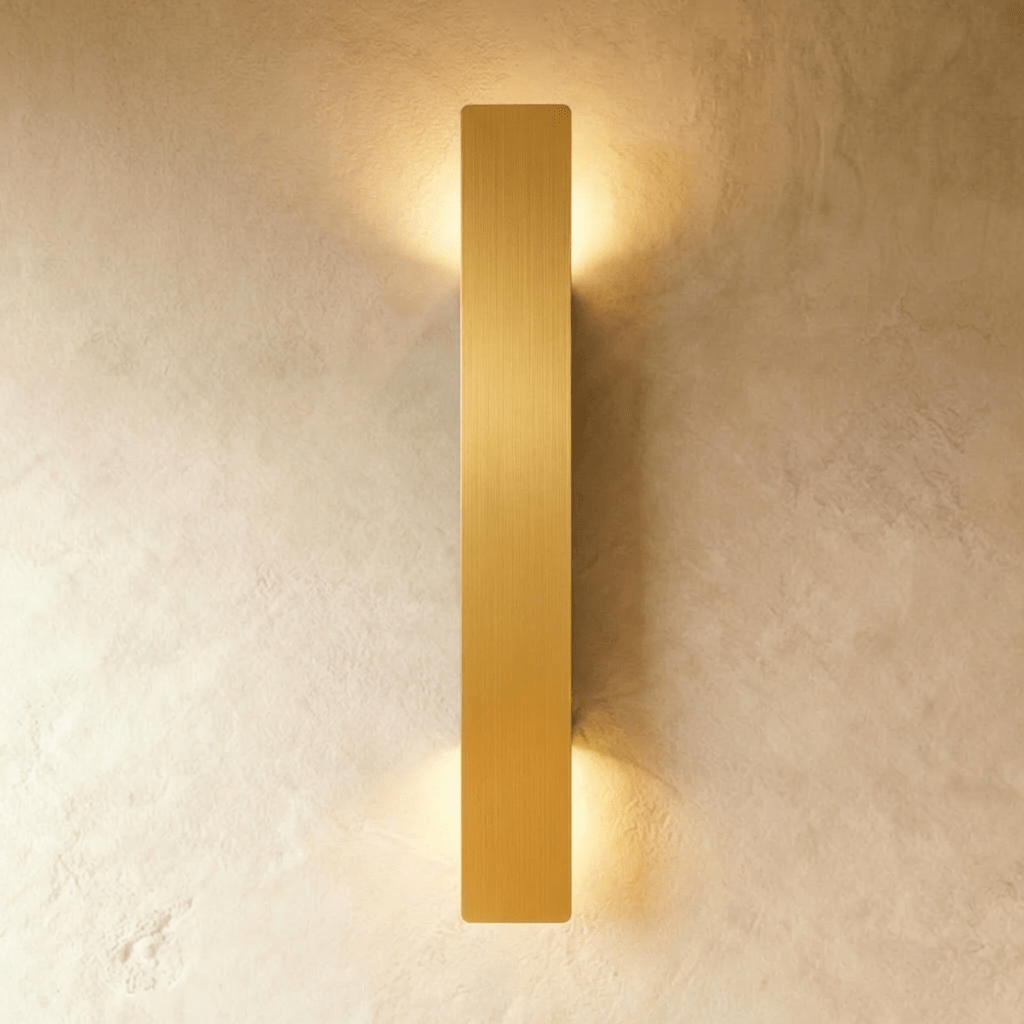 Indira Wall Lamp