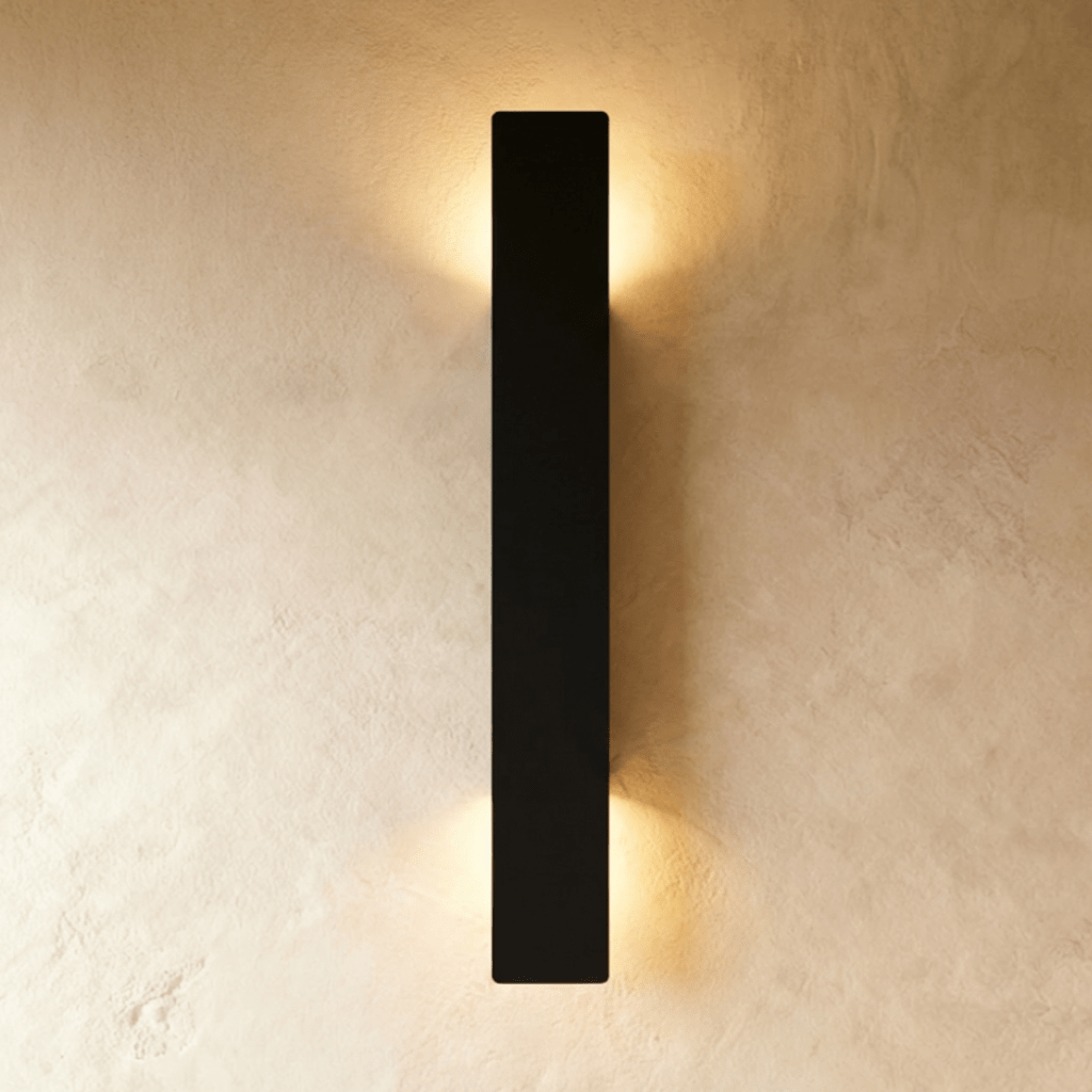 Indira Wall Lamp