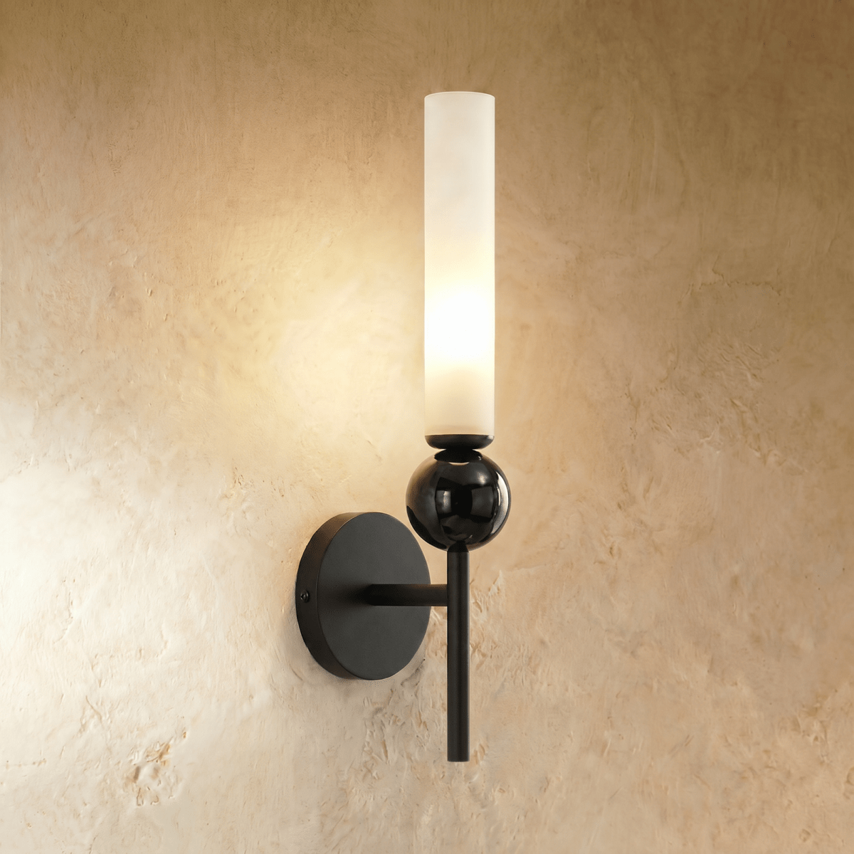 Kelvix Wall Lamp
